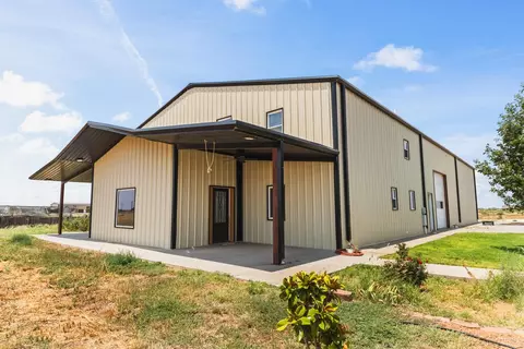 307 Private Rd 320-d, Seminole, TX 79360