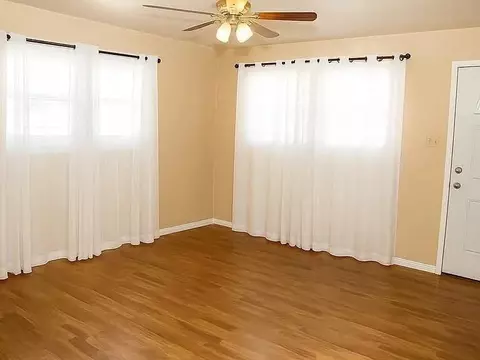 Living - 607 E 15th St, Big Spring, TX 79720 photo 3 of 3