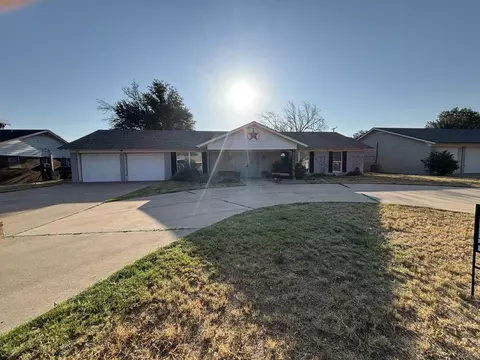 2612 Boeing Dr, Midland, TX 79705
