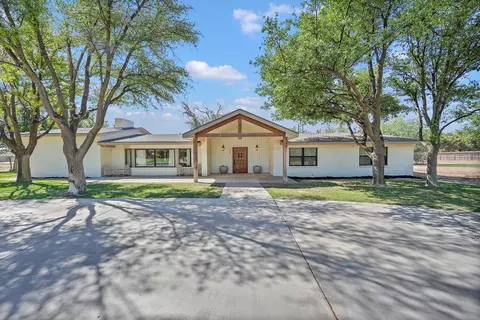 309 Solomon Ln, Midland, TX 79705