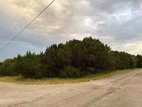 614 Pluto St, Granbury, TX 76049