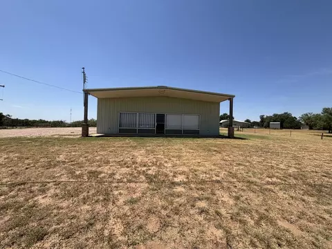 88 E Country Rd 112, Snyder, TX 79549