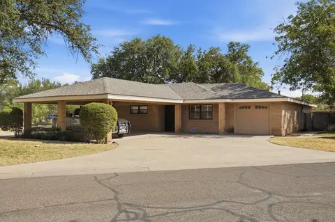 1419 Sparks St, Midland, TX 79701