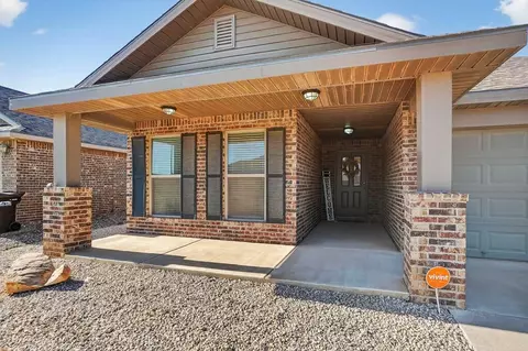 1203 Red River Ln, Midland, TX 79705