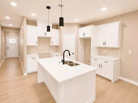 Entry Way - 502 E 12th St, Big Spring, TX 79720 photo 2 of 3