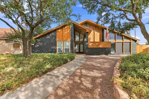 3901 Westminister Dr, Midland, TX 79707