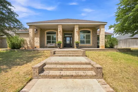 5204 Hilltop Dr, Midland, TX 79707
