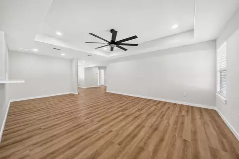 Living - 611613 Ridgeroad Dr, Big Spring, TX 79720 photo 3 of 4