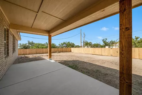 Exterior - 611613 Ridgeroad Dr, Big Spring, TX 79720 photo 5 of 6