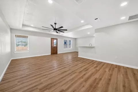 Living - 611613 Ridgeroad Dr, Big Spring, TX 79720 photo 1 of 4