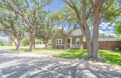 1001 Storey Ave, Midland, TX 79703