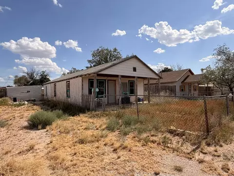Exterior - 908 E 13th St, Big Spring, TX 79720 photo 2 of 3
