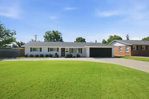 1001 Sinclair Ave, Midland, TX 79705