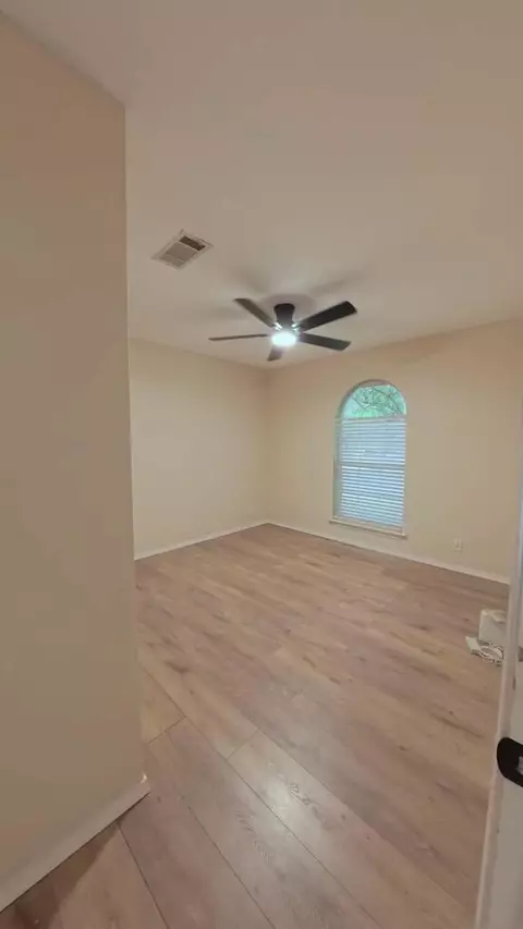Bedroom - 3501 Mark Ln, Midland, TX 79707 photo 4 of 13