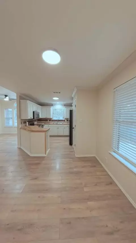 Other - 3501 Mark Ln, Midland, TX 79707 photo 7 of 15