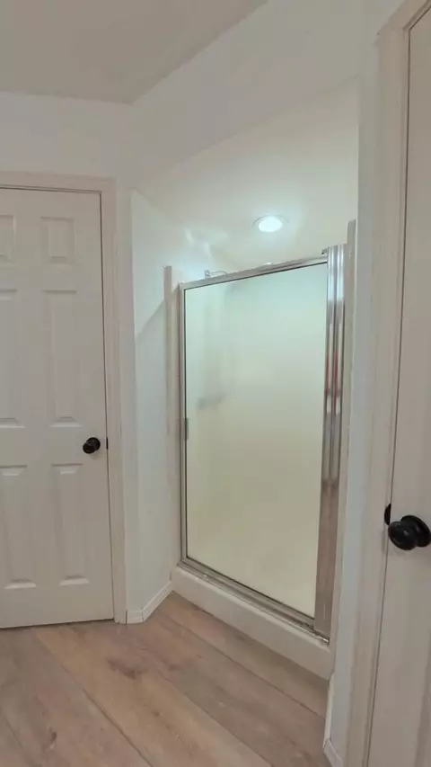 Bath - 3501 Mark Ln, Midland, TX 79707 photo 5 of 11