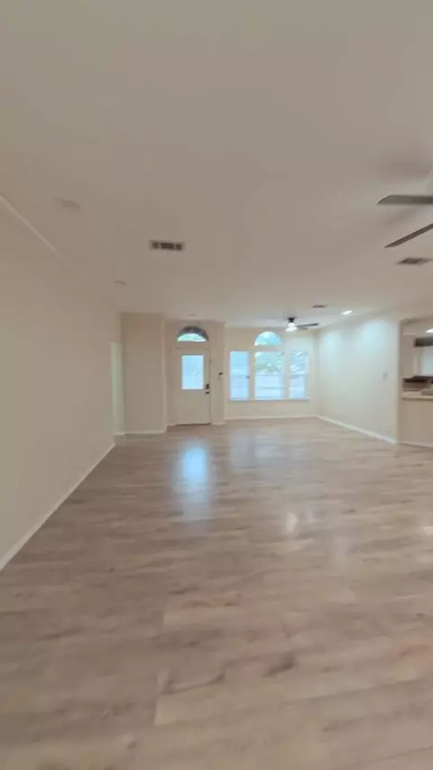 Living - 3501 Mark Ln, Midland, TX 79707 photo 14 of 17