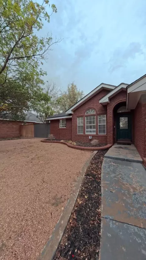 Exterior - 3501 Mark Ln, Midland, TX 79707 photo 2 of 11