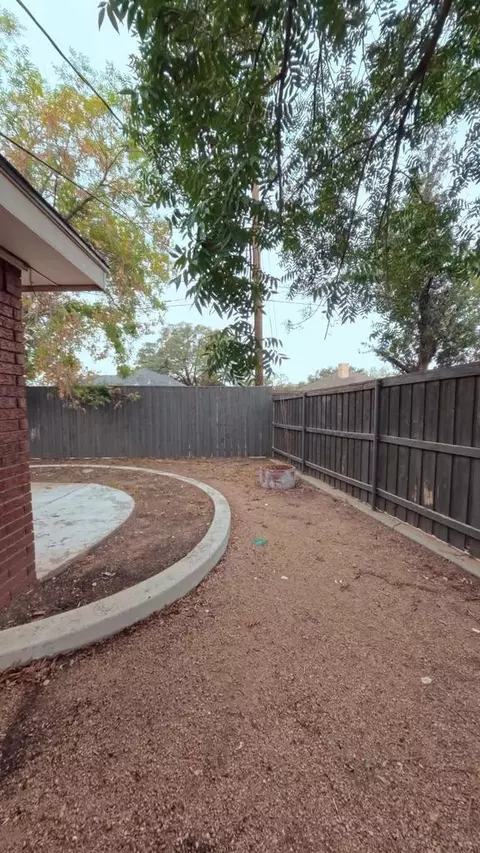 Exterior - 3501 Mark Ln, Midland, TX 79707 photo 7 of 11