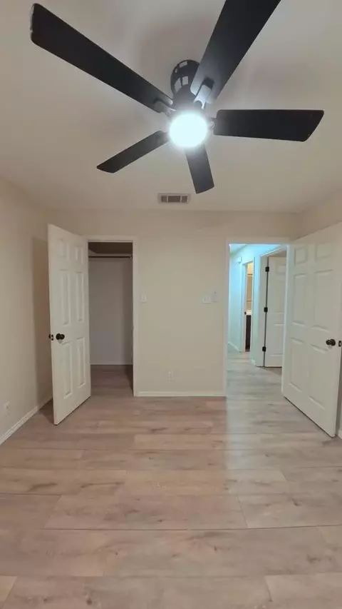 Bedroom - 3501 Mark Ln, Midland, TX 79707 photo 6 of 13