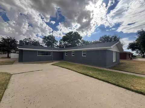 3000 34th St, Snyder, TX 79549