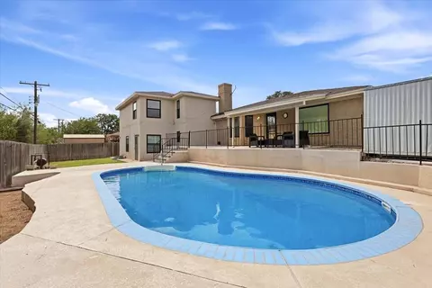 Exterior - 2715 Coronado Ave, Big Spring, TX 79720 photo 8 of 22