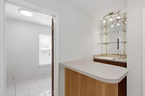 Entry Way - 2715 Coronado Ave, Big Spring, TX 79720 photo 3 of 4