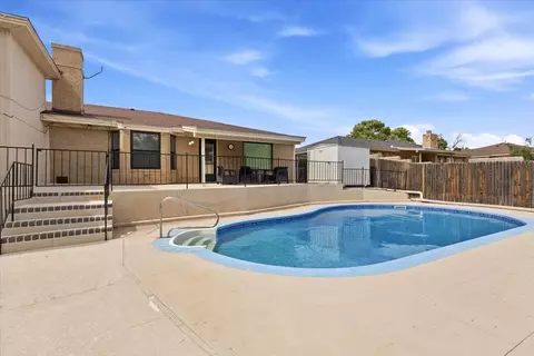 Exterior - 2715 Coronado Ave, Big Spring, TX 79720 photo 9 of 22