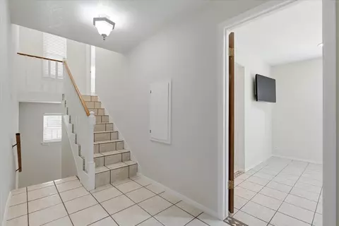 Entry Way - 2715 Coronado Ave, Big Spring, TX 79720 photo 1 of 4