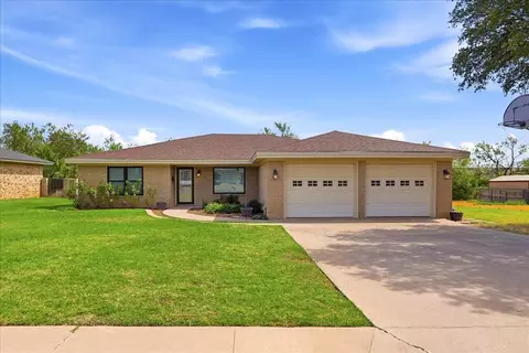 Exterior - 2715 Coronado Ave, Big Spring, TX 79720 photo 18 of 22
