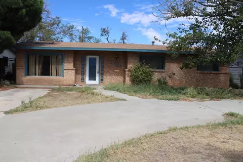 1603 E 5th St, Big Spring, TX 79720 photo 2