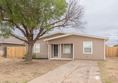 408 Spraberry Dr, Midland, TX 79703