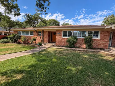 1607 N K St, Midland, TX 79701