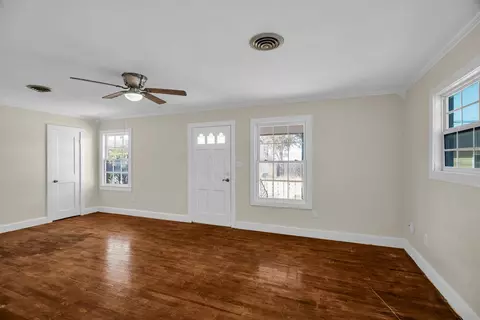 Living - 206 E 16th St, Big Spring, TX 79720 photo 5 of 6