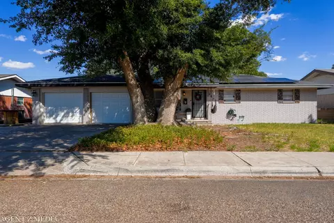 1502 S Kenneth Rd, Monahans, TX 79756