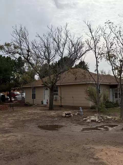 412 E Golf Course Rd, Midland, TX 79701