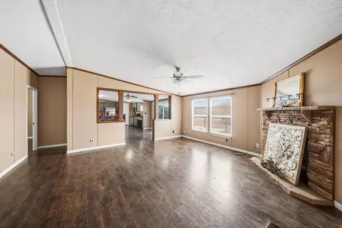 Living - 1601 Todd Rd, Big Spring, TX 79720 photo 8 of 8
