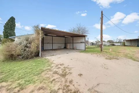 Exterior - 6801 E Midway Rd, Big Spring, TX 79720 photo 4 of 13