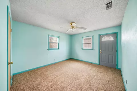 Bedroom - 6801 E Midway Rd, Big Spring, TX 79720 photo 2 of 4