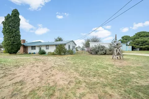 Exterior - 6801 E Midway Rd, Big Spring, TX 79720 photo 3 of 13