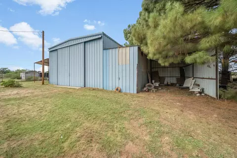 Exterior - 6801 E Midway Rd, Big Spring, TX 79720 photo 12 of 13