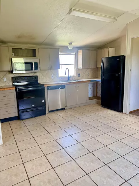 Kitchen - 3110 Collins, Big Spring, TX 79720 photo 1 of 1
