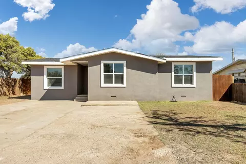205 Holly Dr, Midland, TX 79703