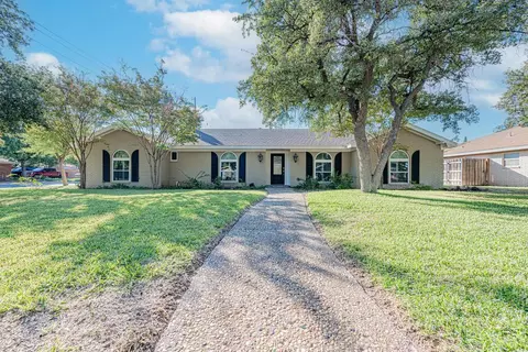 3101 Auburn Dr, Midland, TX 79705