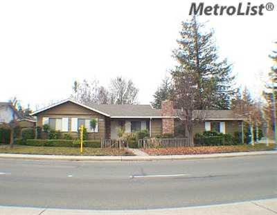 2203 S Ham Ln, Lodi, CA 95242 photo 1