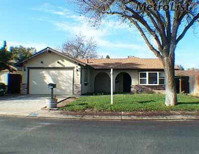 3617 Pomo Ln, Modesto, CA 95356 photo 1