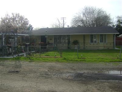 621 Elm Ave, Modesto, CA 95351 photo 2