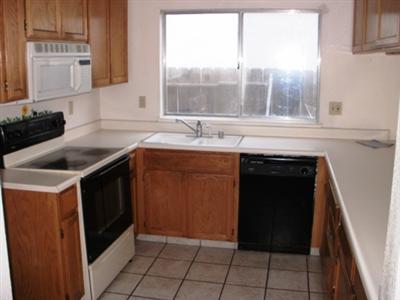 3828 Hollywood Dr, Ceres, CA 95307 photo 4