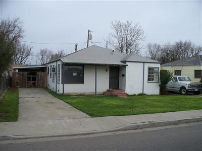 702 Grove Ave, Gustine, CA 95322 photo 1