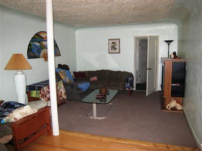 621 Oregon St, Manteca, CA 95337 photo 2